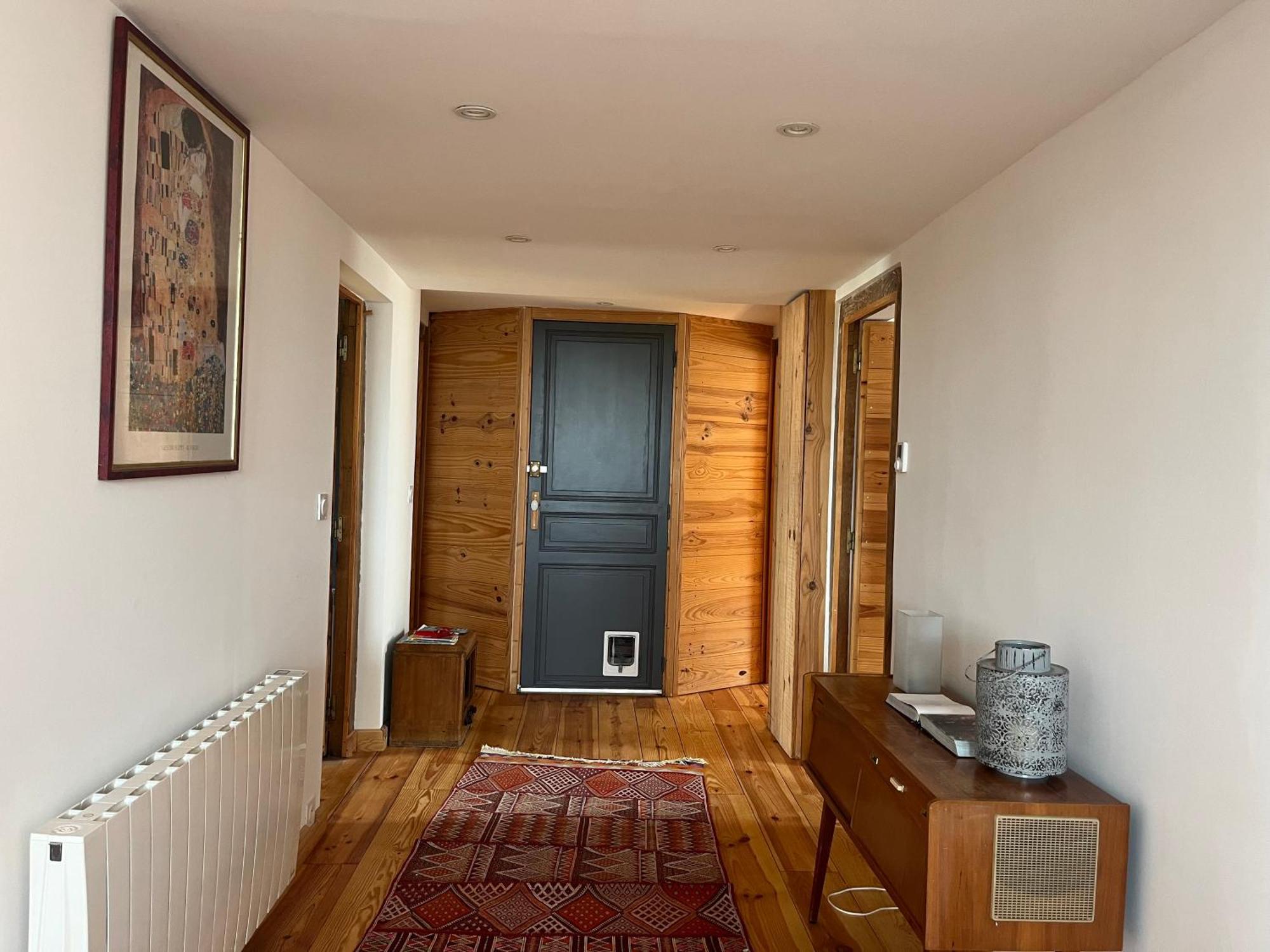 Mirabelle Second Apartment